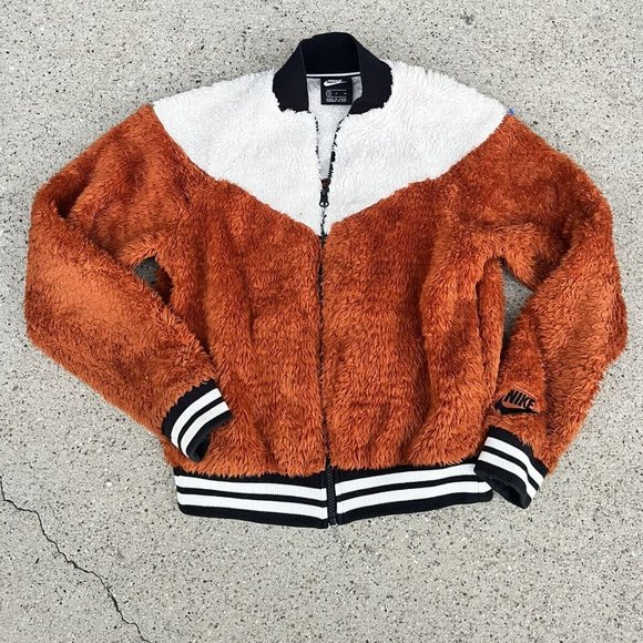 Nike Jackets & Blazers - Nike Sherpa Jacket Womens small